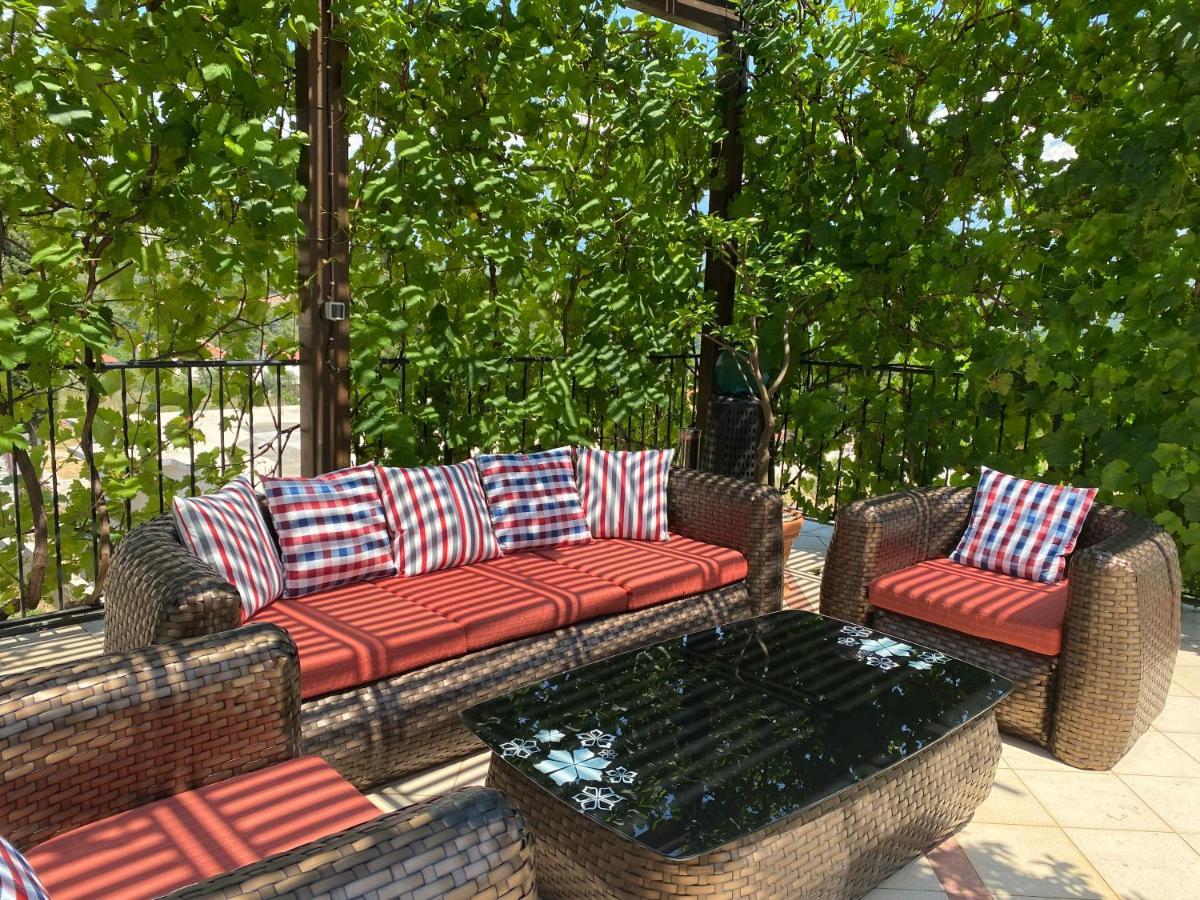 Apartments Villa Viktoria ติวัต ภายนอก รูปภาพ
